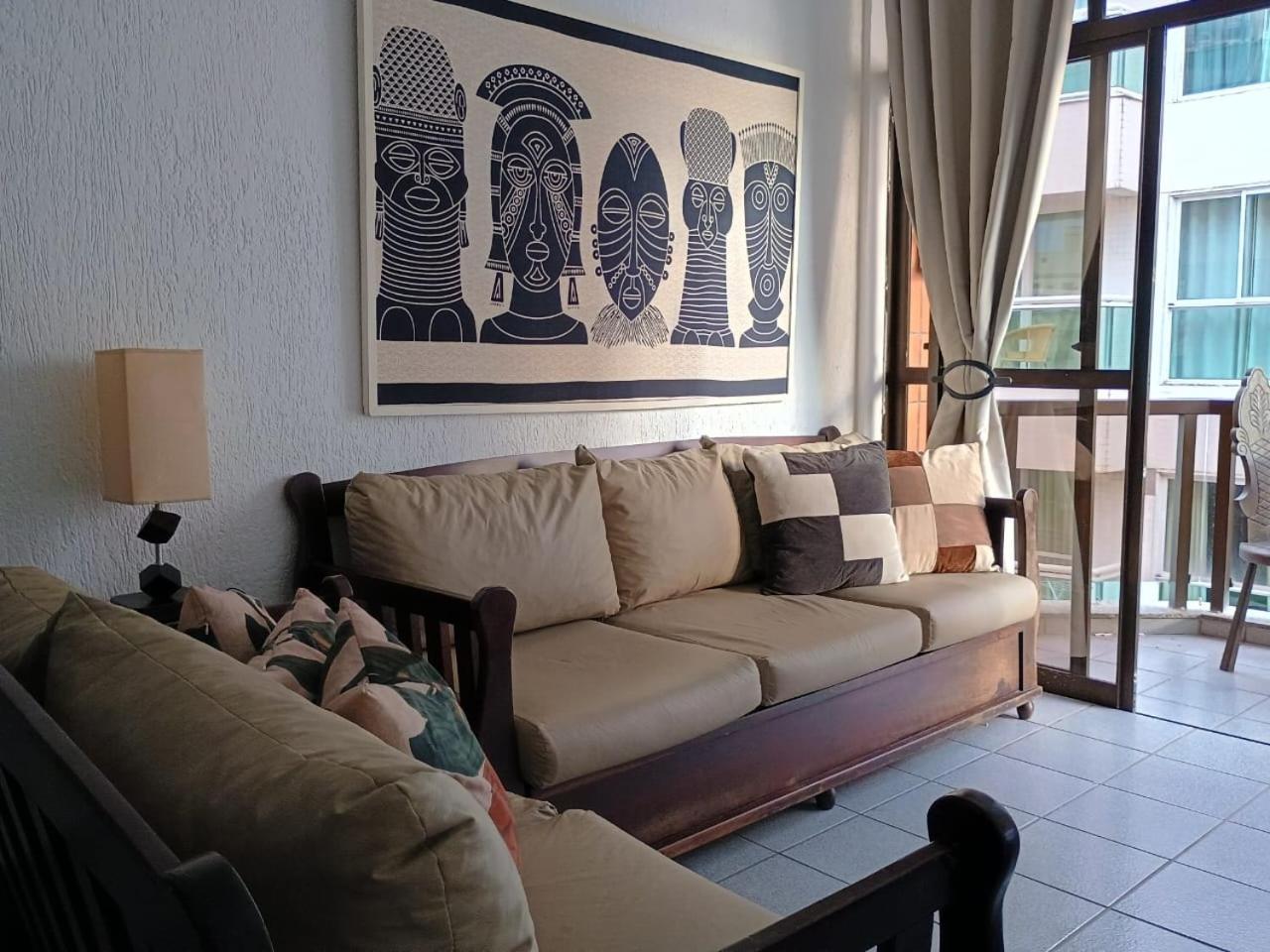 Apartamento Charmoso Em Frente A Praia Em كابو فريو المظهر الخارجي الصورة